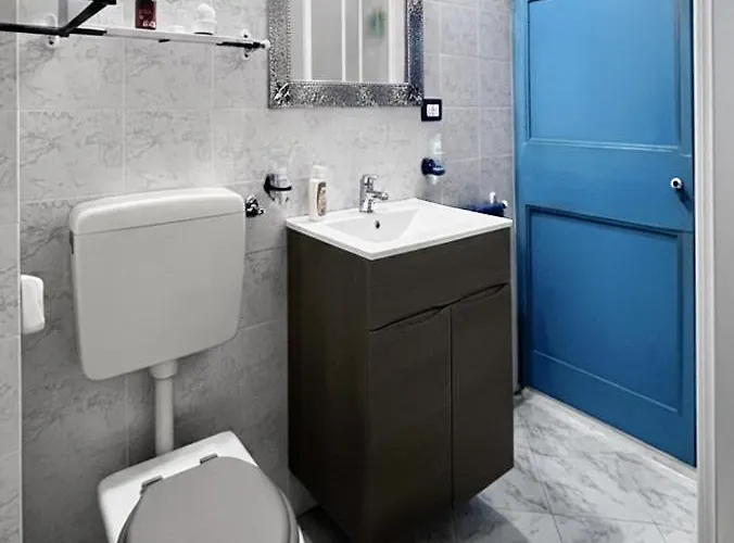 Flat Steps From San Siro Church & Ariston Theatre Apartment Sanremo